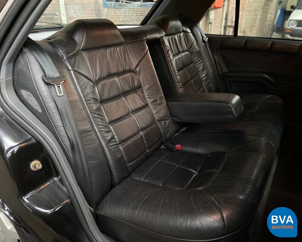 Renault 25 2.0 TXI Phase II 135 PS - Original NL - 1991, DJ-HP-72.