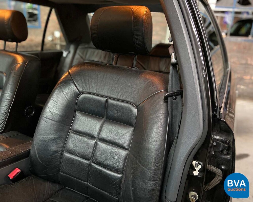 Renault 25 2.0 TXI Phase II 135 PS - Original NL - 1991, DJ-HP-72.