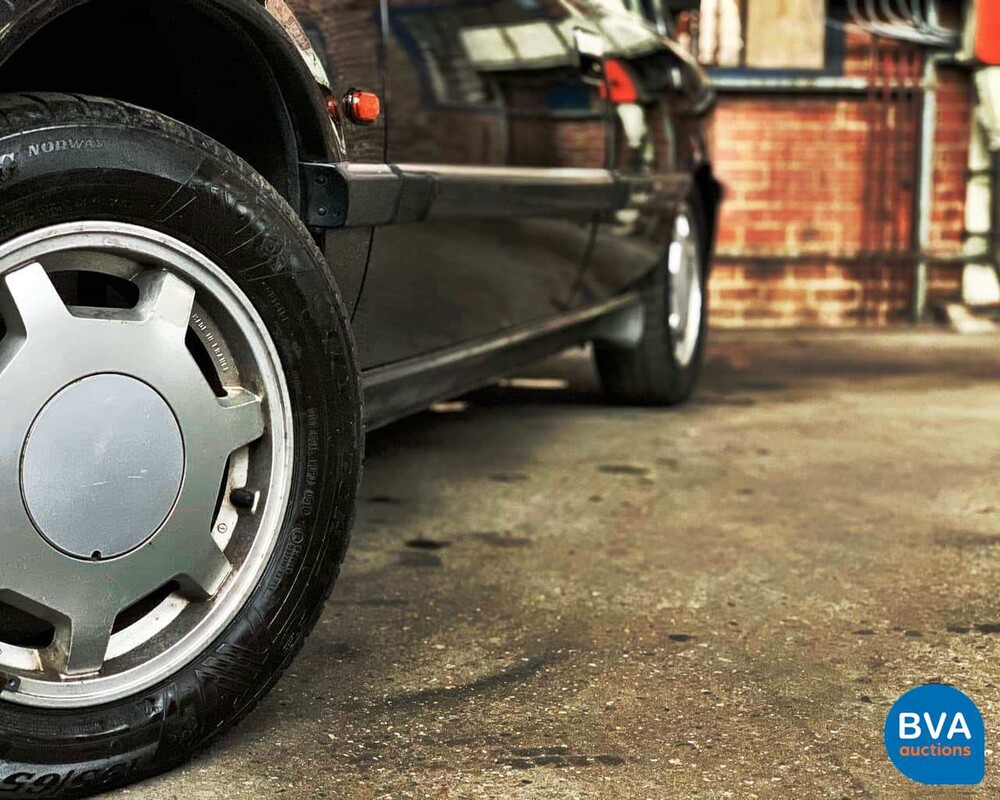 Renault 25 2.0 TXI Phase II 135 PS - Original NL - 1991, DJ-HP-72.