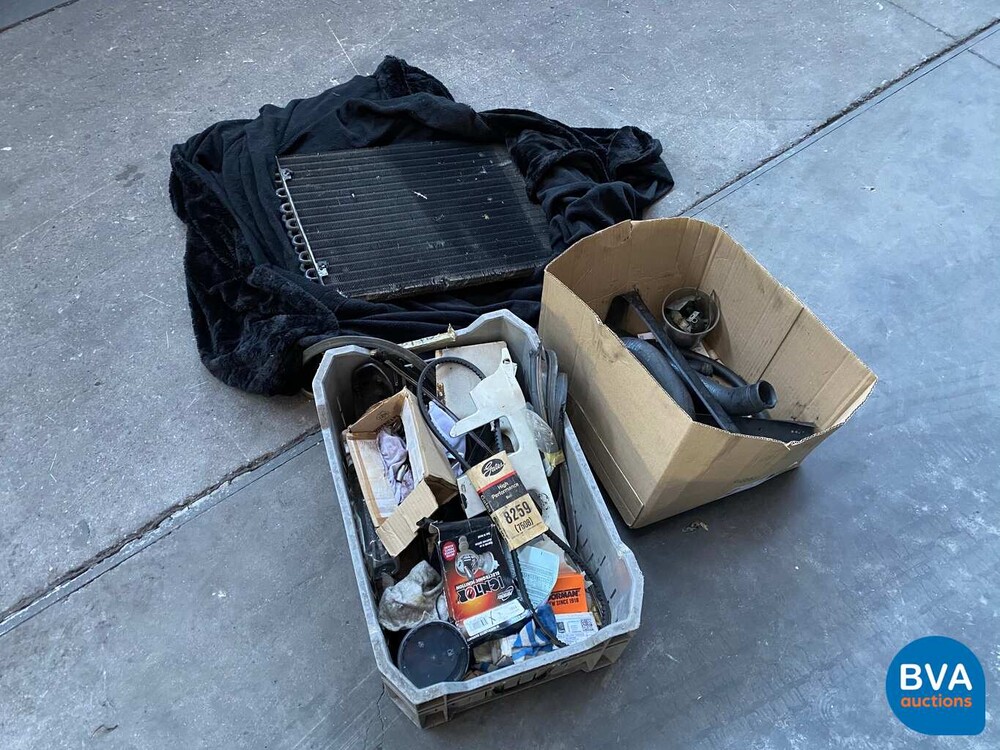 Cadillac Coupé DeVille 7.0 V8 1963, DR-80-08.