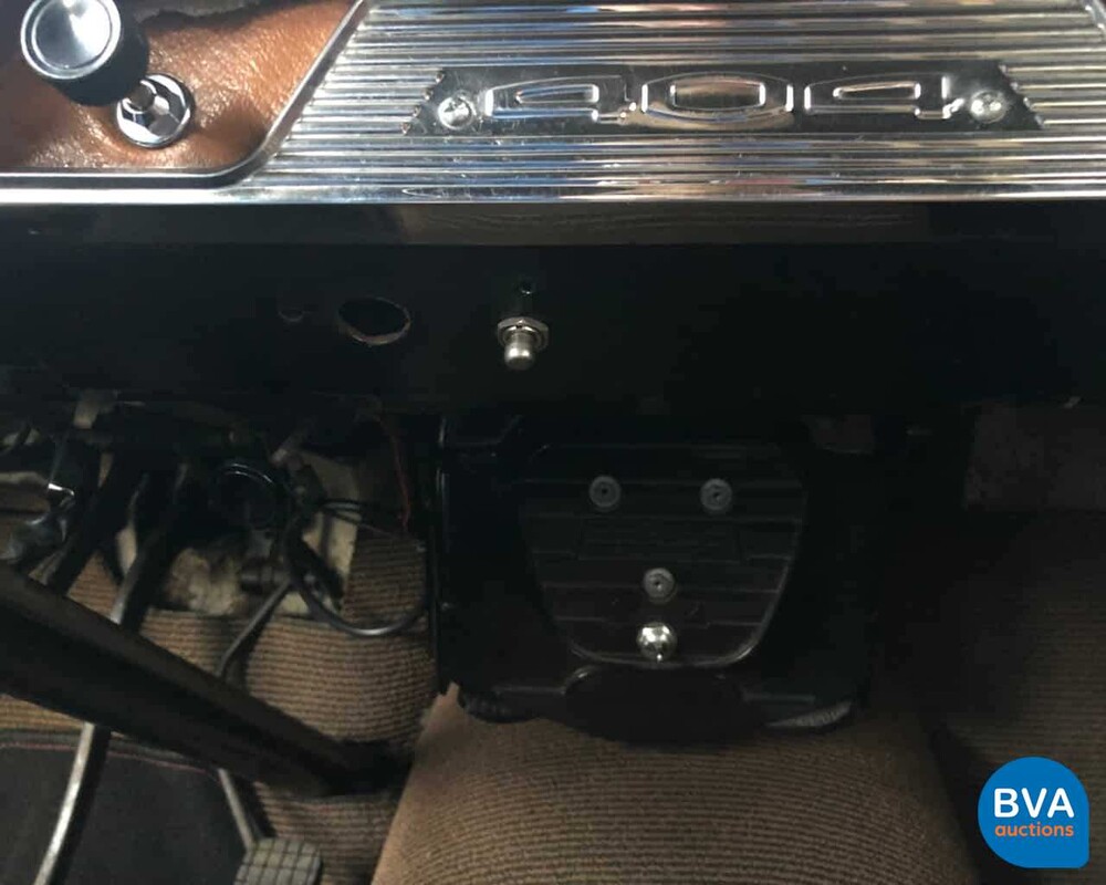 Peugeot 404 Limousine 1966, AL-49-13.