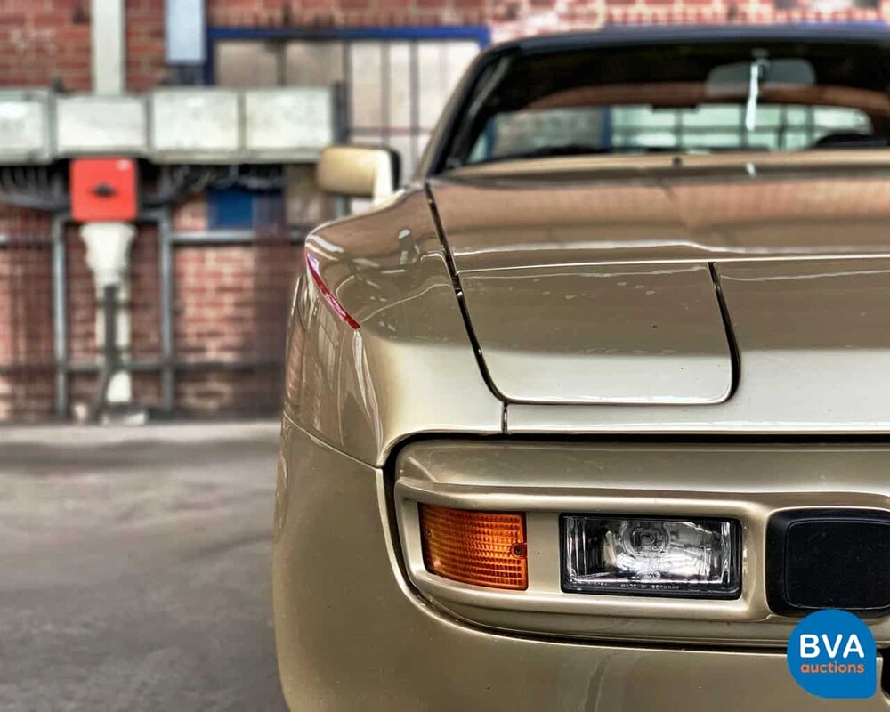 Porsche 944 2.5 Coupé-Original NL-1983, JY-49-XL.