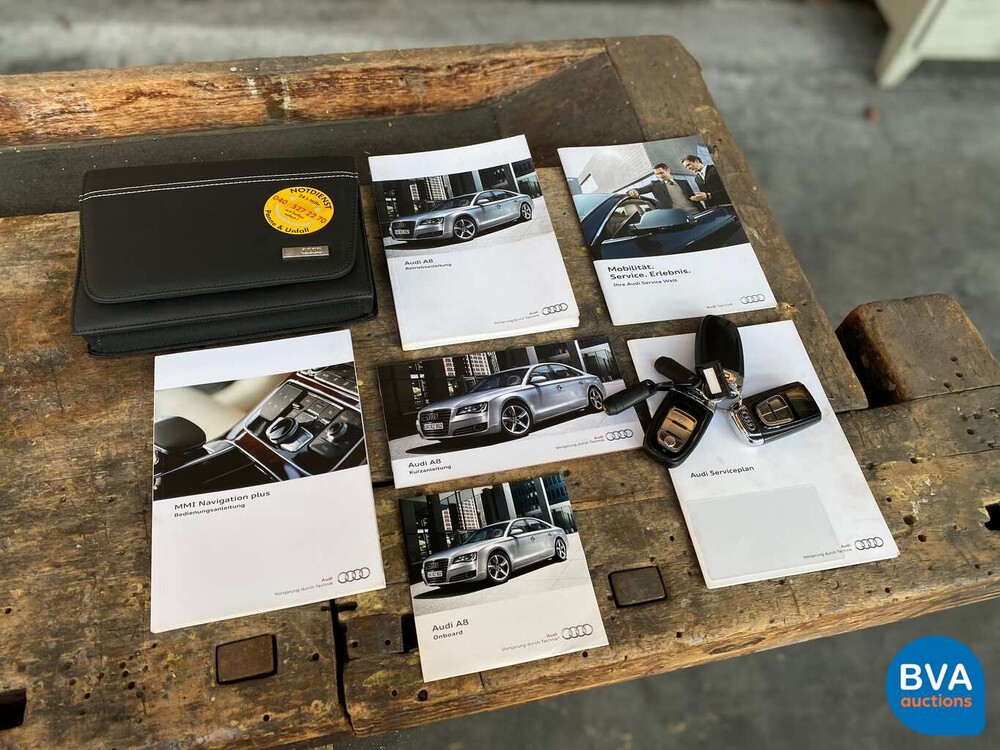 Audi A8 4.2 FSI Quattro Lang 371 PS 2011, TV-019-D.