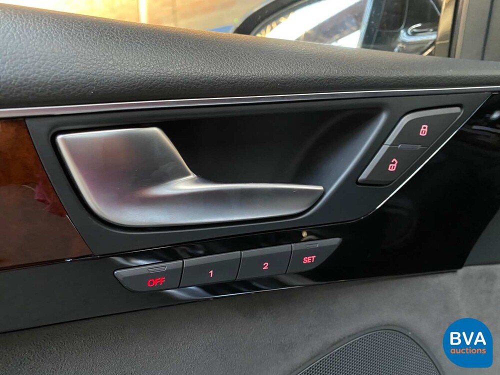 Audi A8 4.2 FSI Quattro Lang 371 PS 2011, TV-019-D.