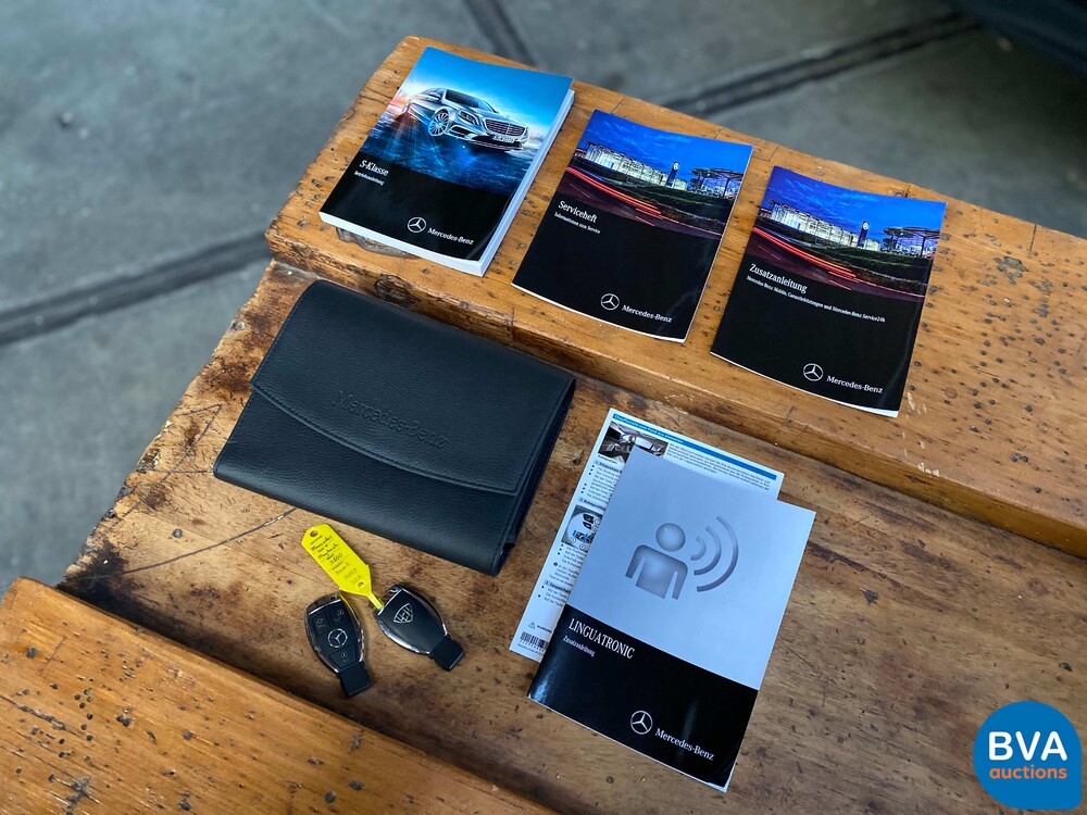 Mercedes-Benz S600 Maybach V12 530hp 2015.