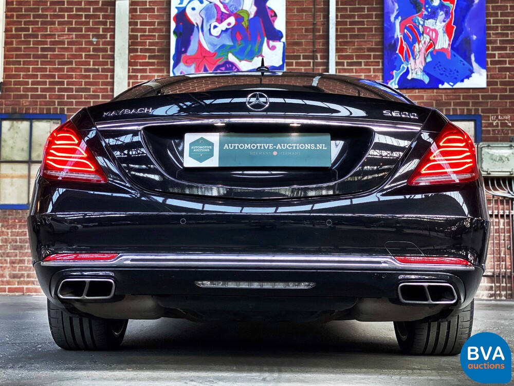 Mercedes-Benz S600 Maybach V12 530hp 2015.