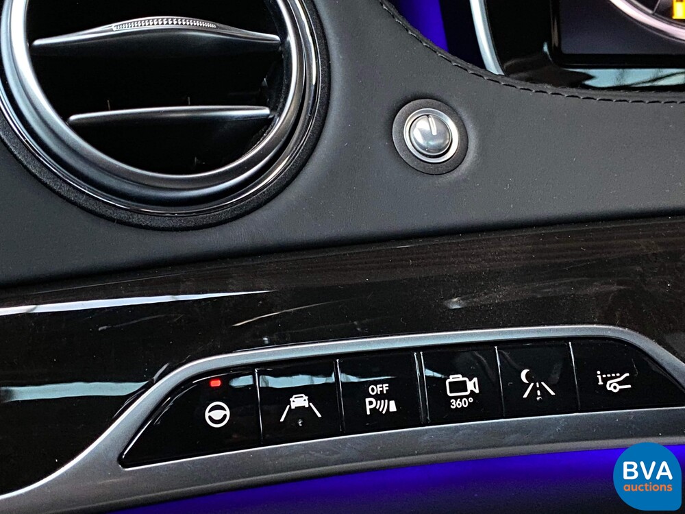 Mercedes-Benz S600 Maybach V12 530hp 2015.