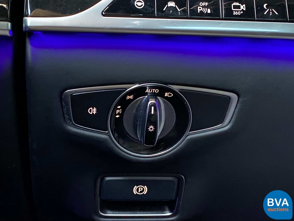 Mercedes-Benz S600 Maybach V12 530hp 2015.