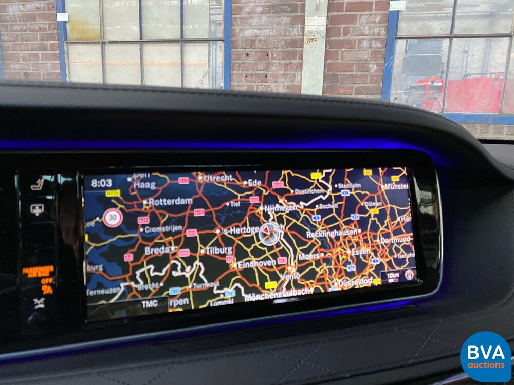 Mercedes-Benz S600 Maybach V12 530hp 2015.