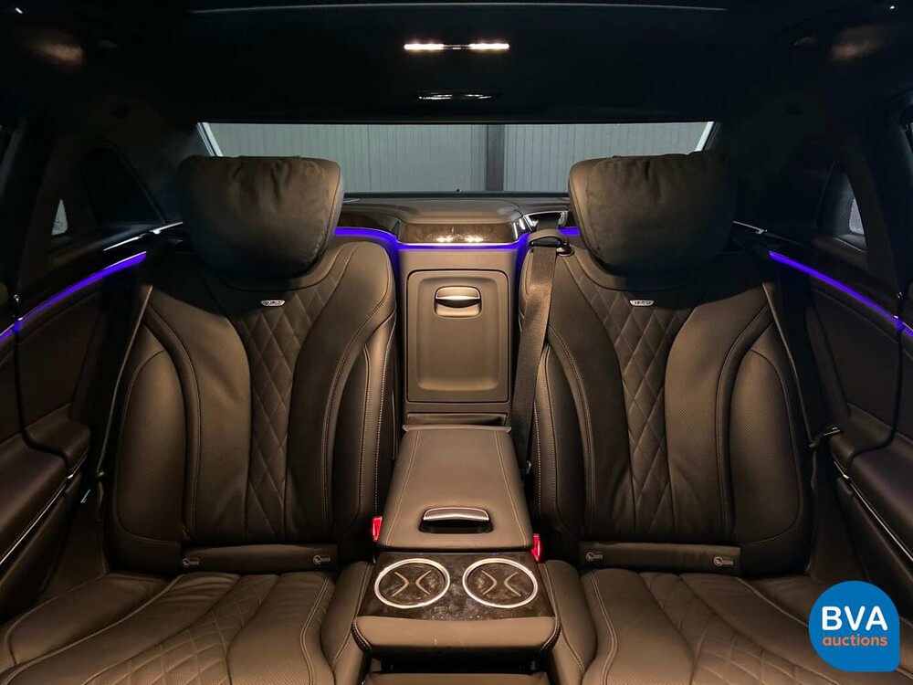 Mercedes-Benz S600 Maybach V12 530hp 2015.