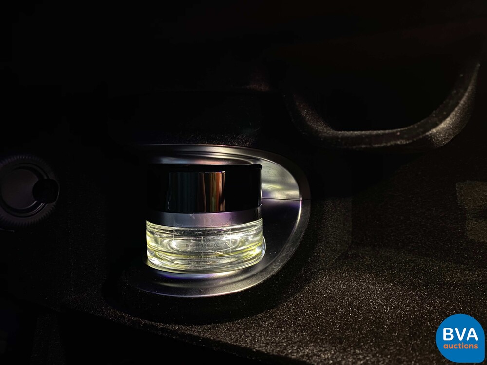 Mercedes-Benz S600 Maybach V12 530hp 2015.