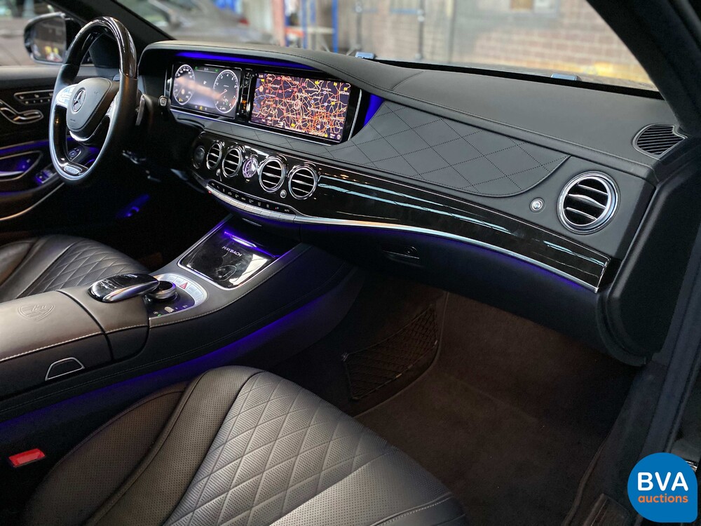Mercedes-Benz S600 Maybach V12 530hp 2015.
