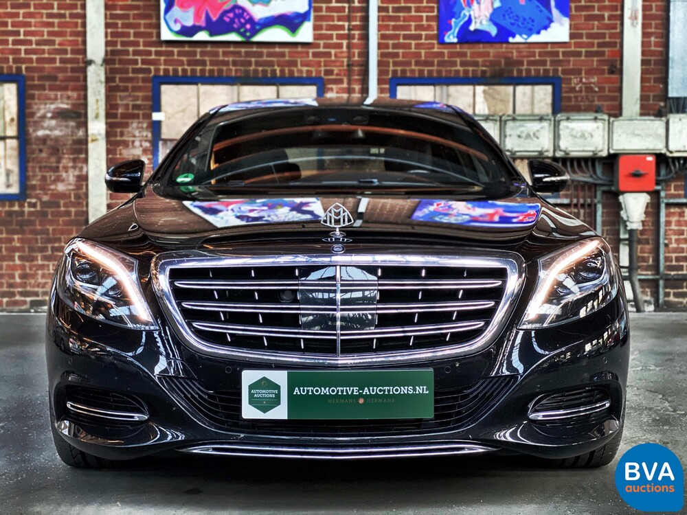 Mercedes-Benz S600 Maybach V12 530hp 2015.