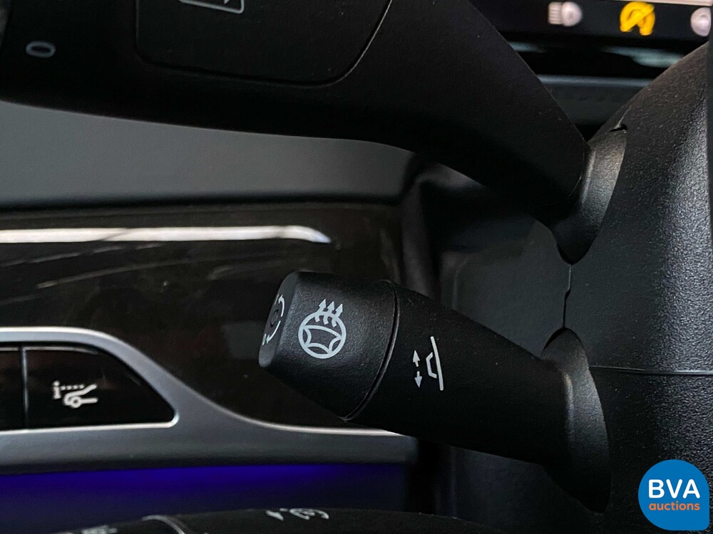 Mercedes-Benz S600 Maybach V12 530hp 2015.