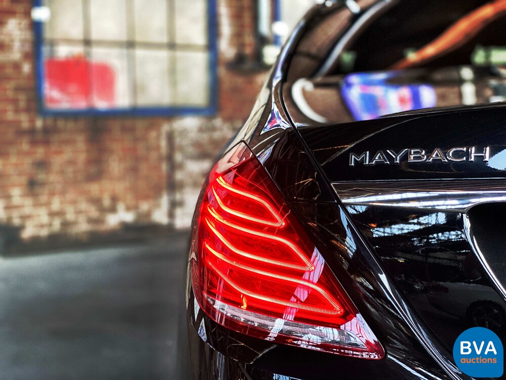 Mercedes-Benz S600 Maybach V12 530hp 2015.