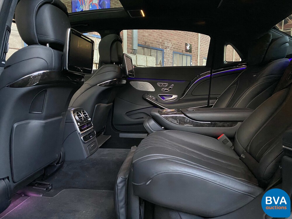 Mercedes-Benz S600 Maybach V12 530hp 2015.