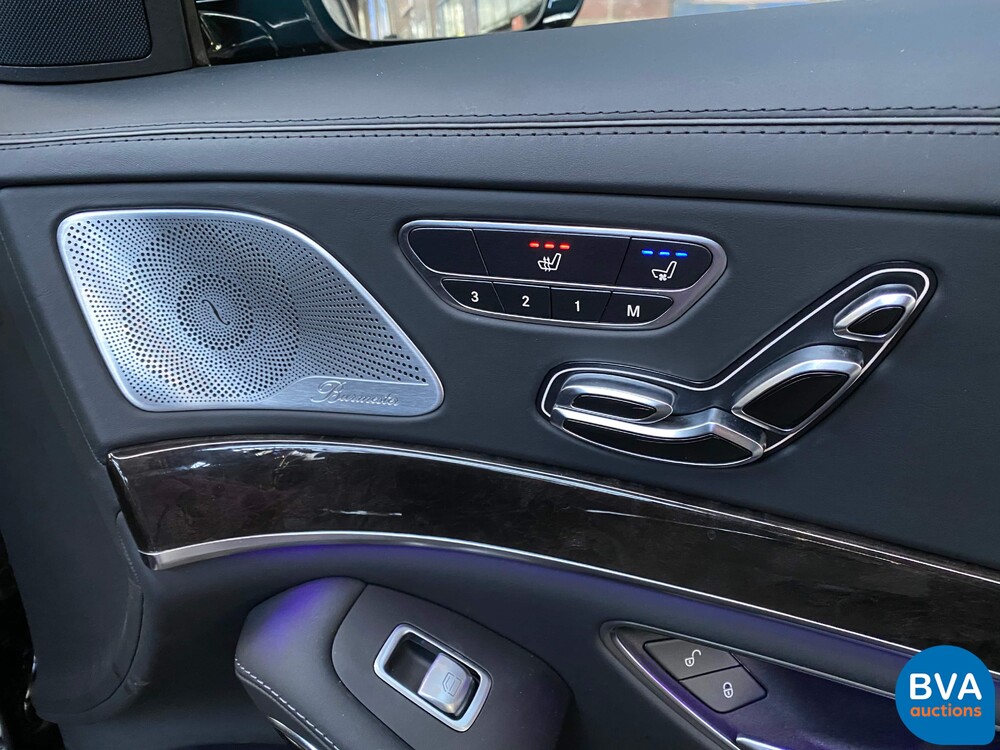 Mercedes-Benz S600 Maybach V12 530hp 2015.