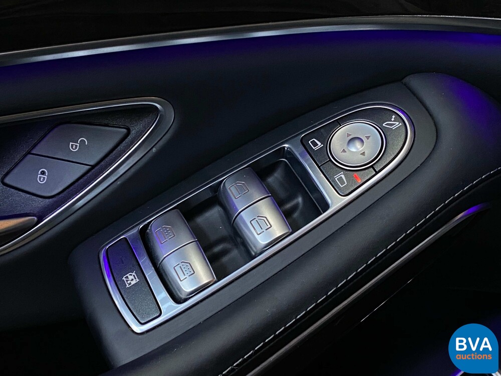 Mercedes-Benz S600 Maybach V12 530hp 2015.