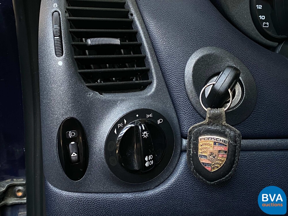 Porsche 911 Carrera 2 3.4 300 PS 996 1998, 99-JJ-TZ.