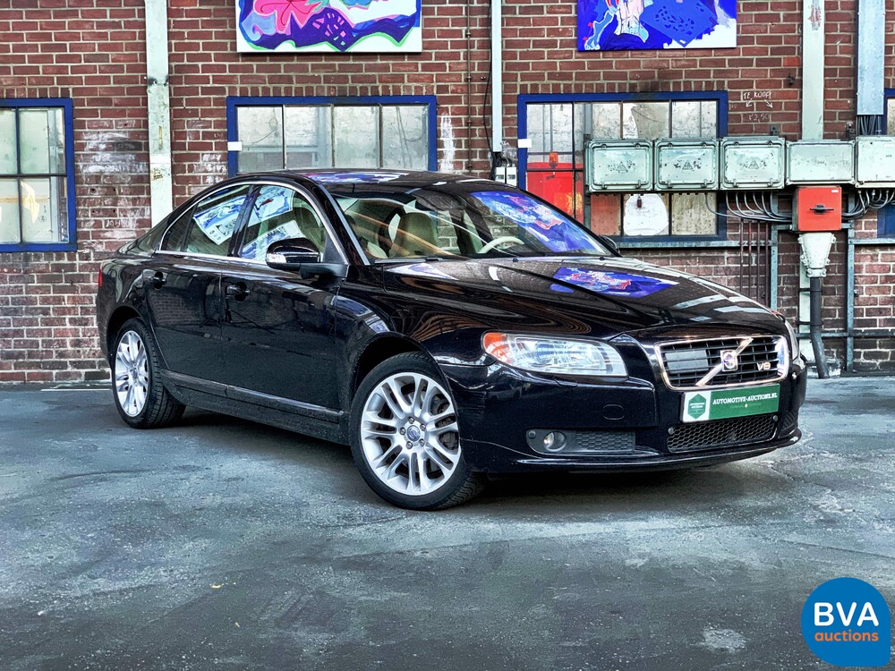 Volvo S80 4.4 V8 AWD Automatik 315 PS Original NL, 30-TS-FS.