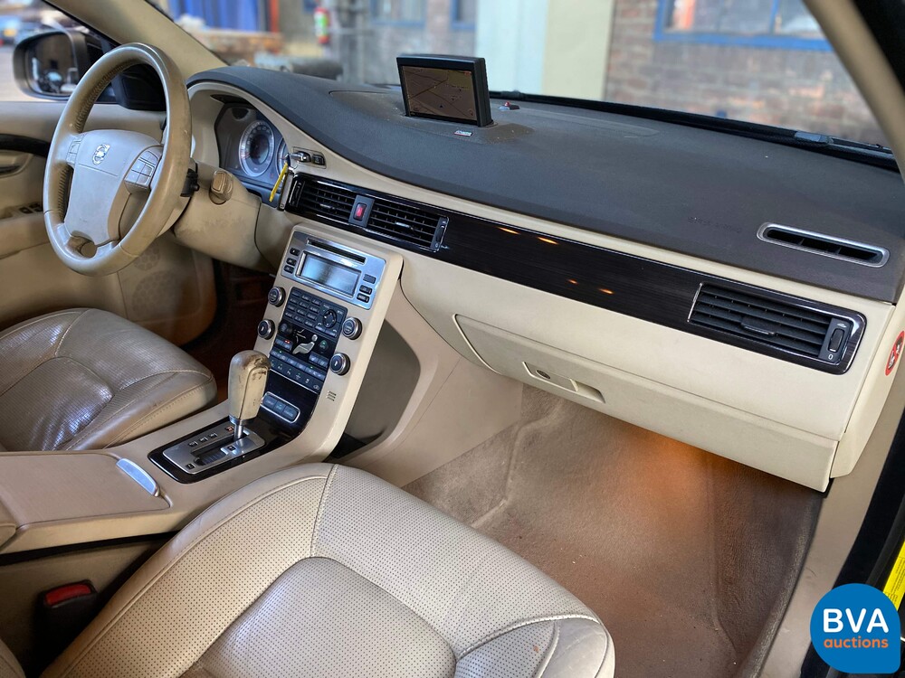 Volvo S80 4.4 V8 AWD Automatik 315 PS Original NL, 30-TS-FS.