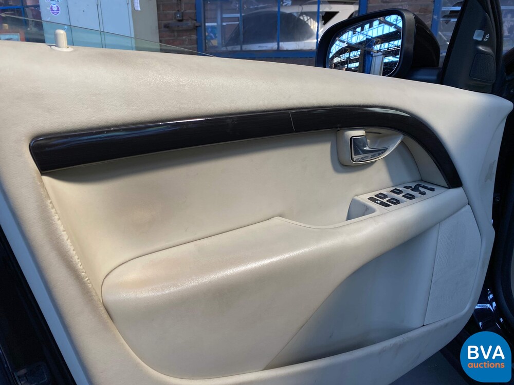 Volvo S80 4.4 V8 AWD Automatik 315 PS Original NL, 30-TS-FS.