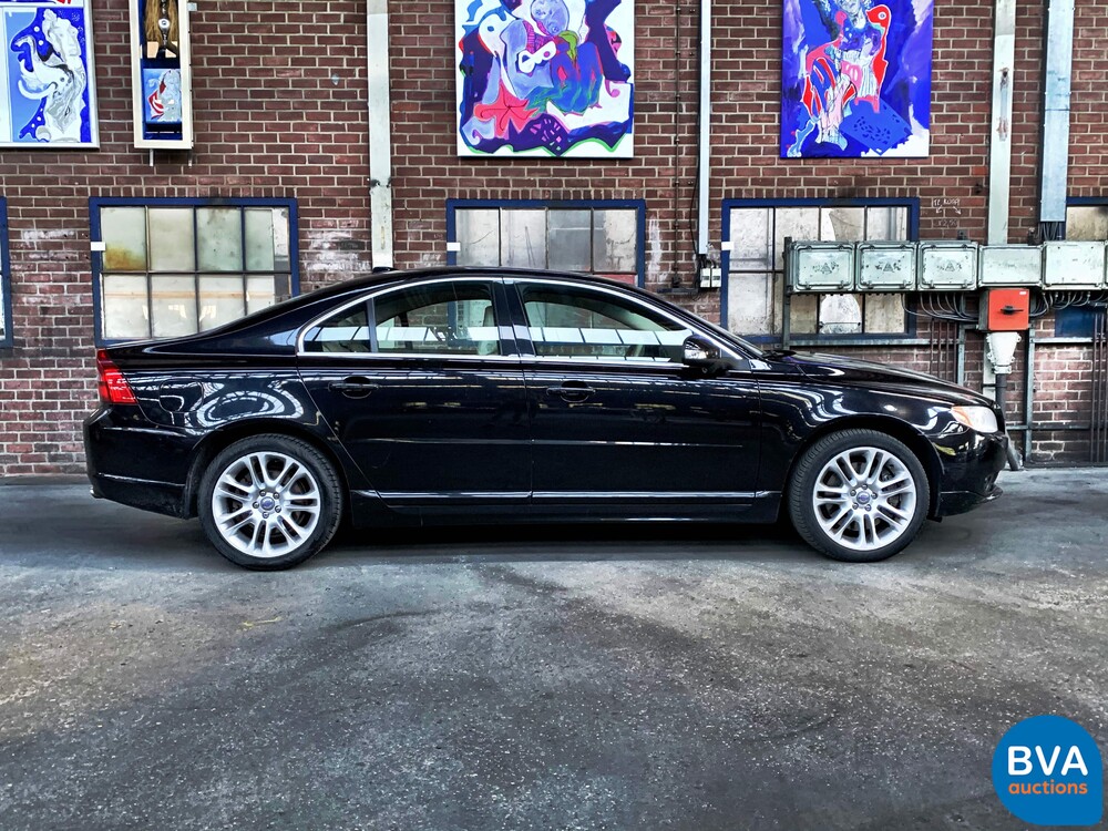 Volvo S80 4.4 V8 AWD Automatik 315 PS Original NL, 30-TS-FS.