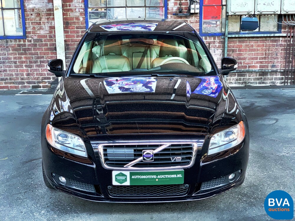 Volvo S80 4.4 V8 AWD Automatik 315 PS Original NL, 30-TS-FS.