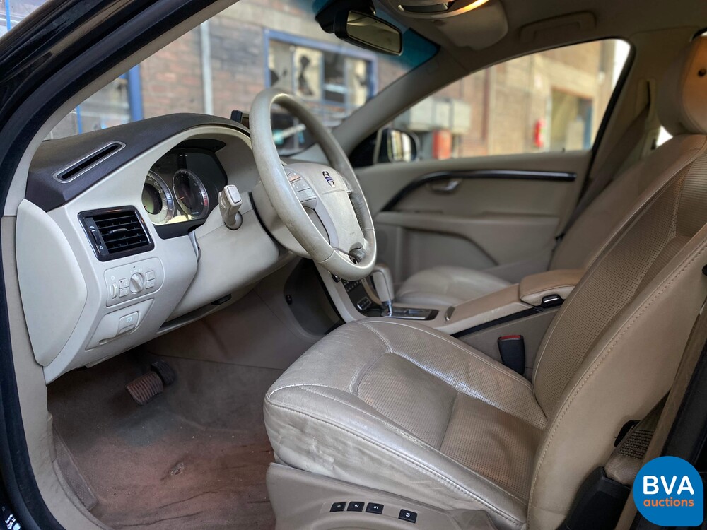 Volvo S80 4.4 V8 AWD Automatik 315 PS Original NL, 30-TS-FS.