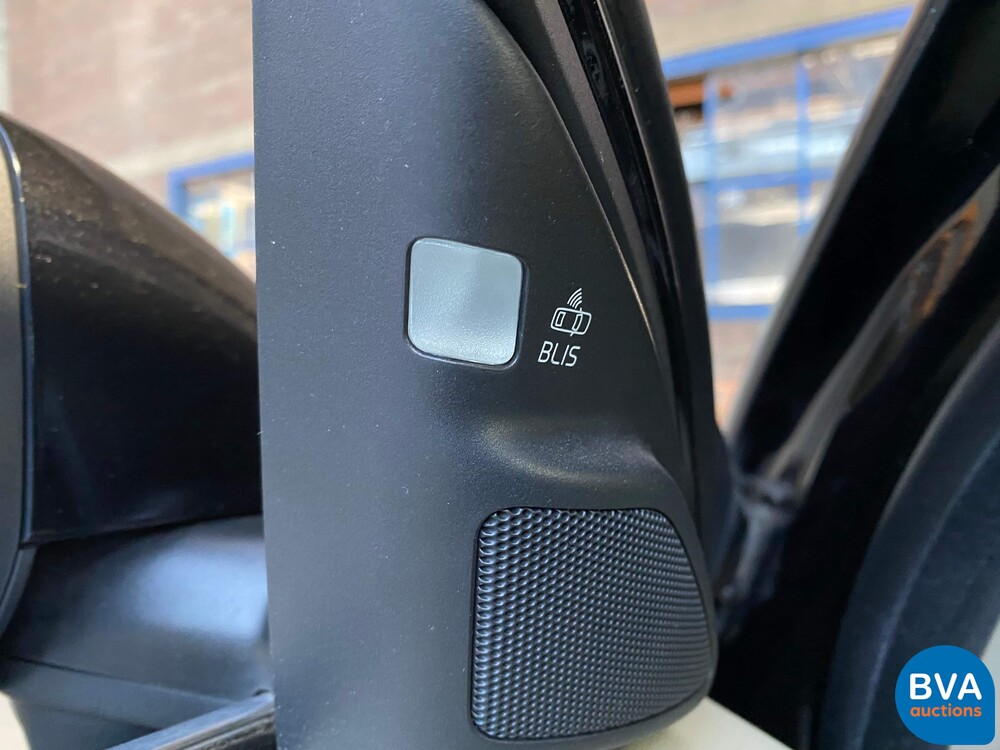 Volvo S80 4.4 V8 AWD Automatik 315 PS Original NL, 30-TS-FS.