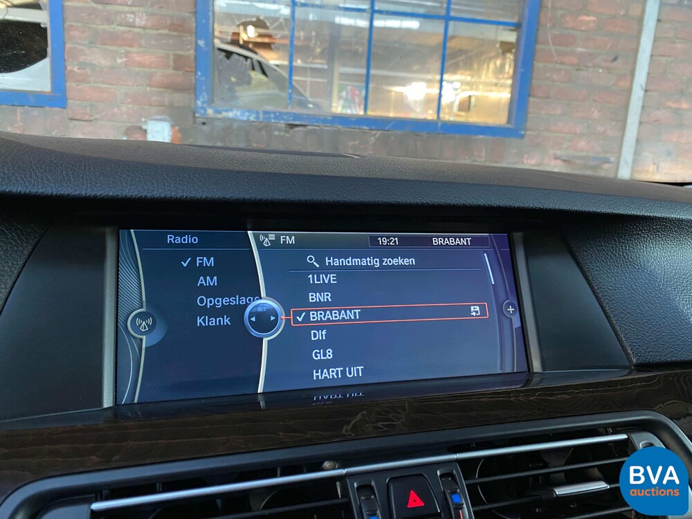 BMW 550i Limousine 408 PS 5er 2010, 06-LFZ-7.