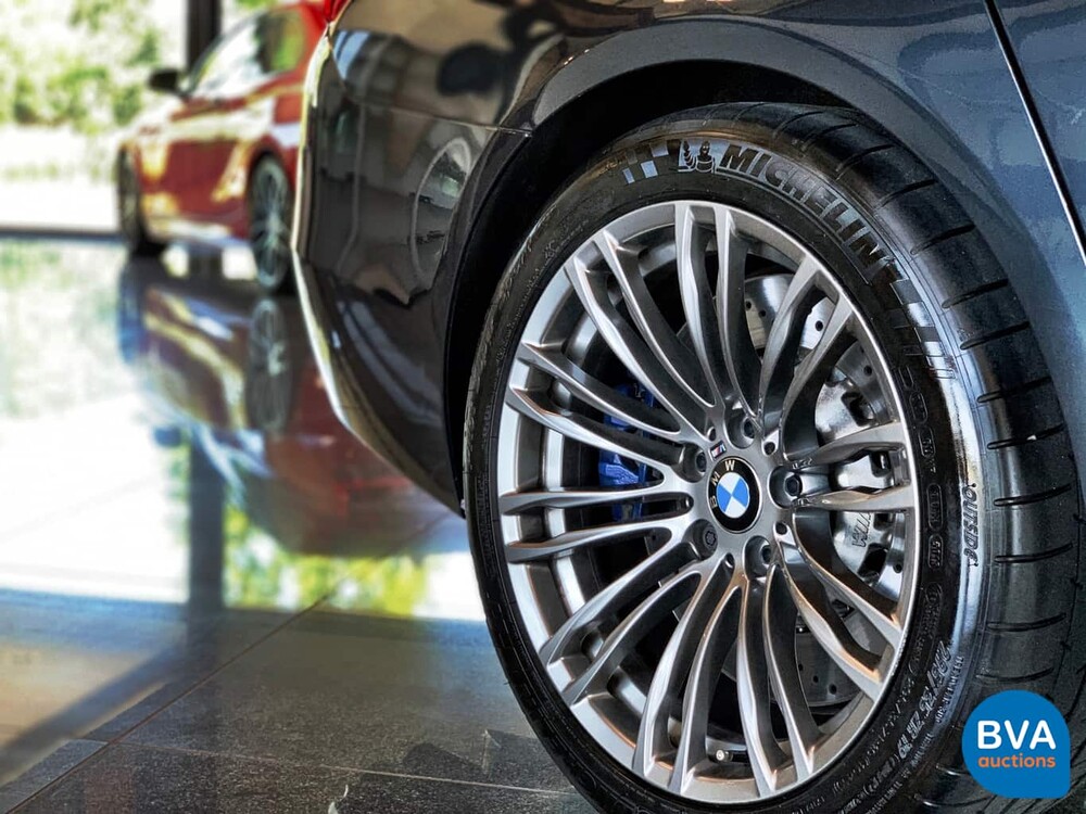 BMW M5 560hp 4.4 V8 M-DCT Sedan 5-Series Shadow Original NL, 09-XTP-6.