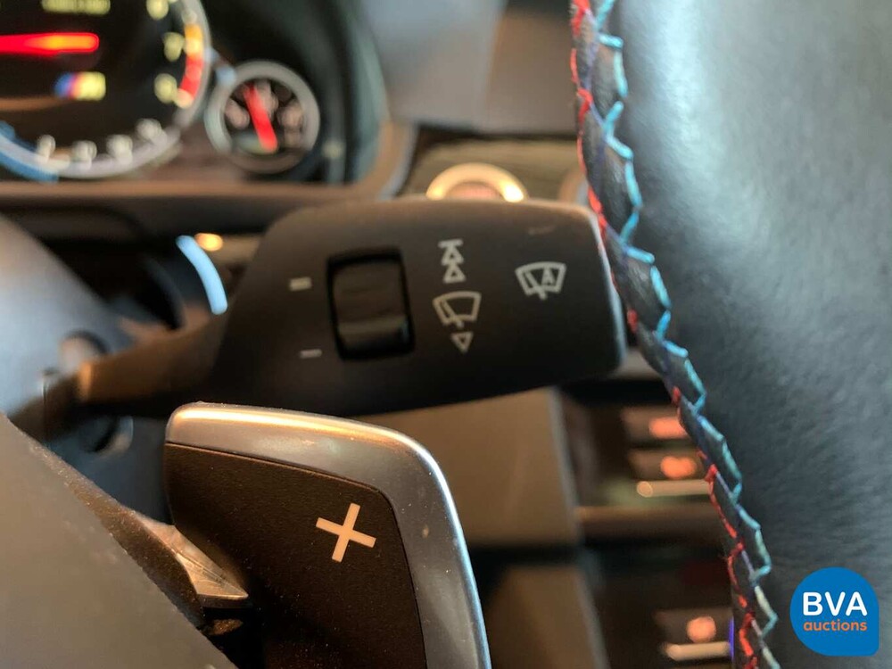 BMW M5 560hp 4.4 V8 M-DCT Sedan 5-Series Shadow Original NL, 09-XTP-6.