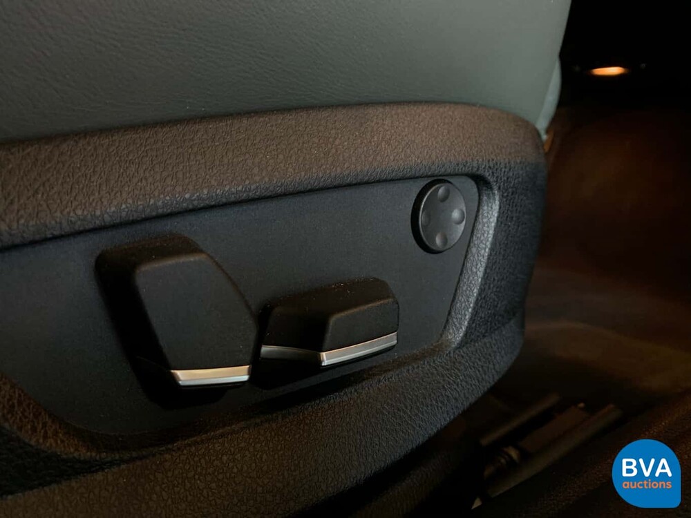 BMW M5 560hp 4.4 V8 M-DCT Sedan 5-Series Shadow Original NL, 09-XTP-6.