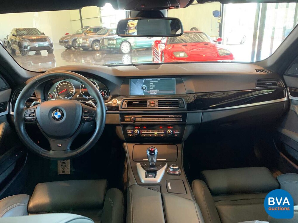 BMW M5 560hp 4.4 V8 M-DCT Sedan 5-Series Shadow Original NL, 09-XTP-6.