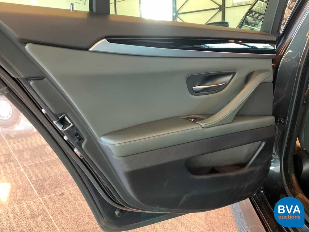 BMW M5 560hp 4.4 V8 M-DCT Sedan 5-Series Shadow Original NL, 09-XTP-6.