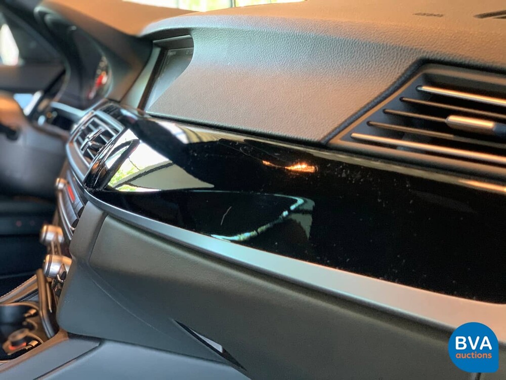 BMW M5 560hp 4.4 V8 M-DCT Sedan 5-Series Shadow Original NL, 09-XTP-6.