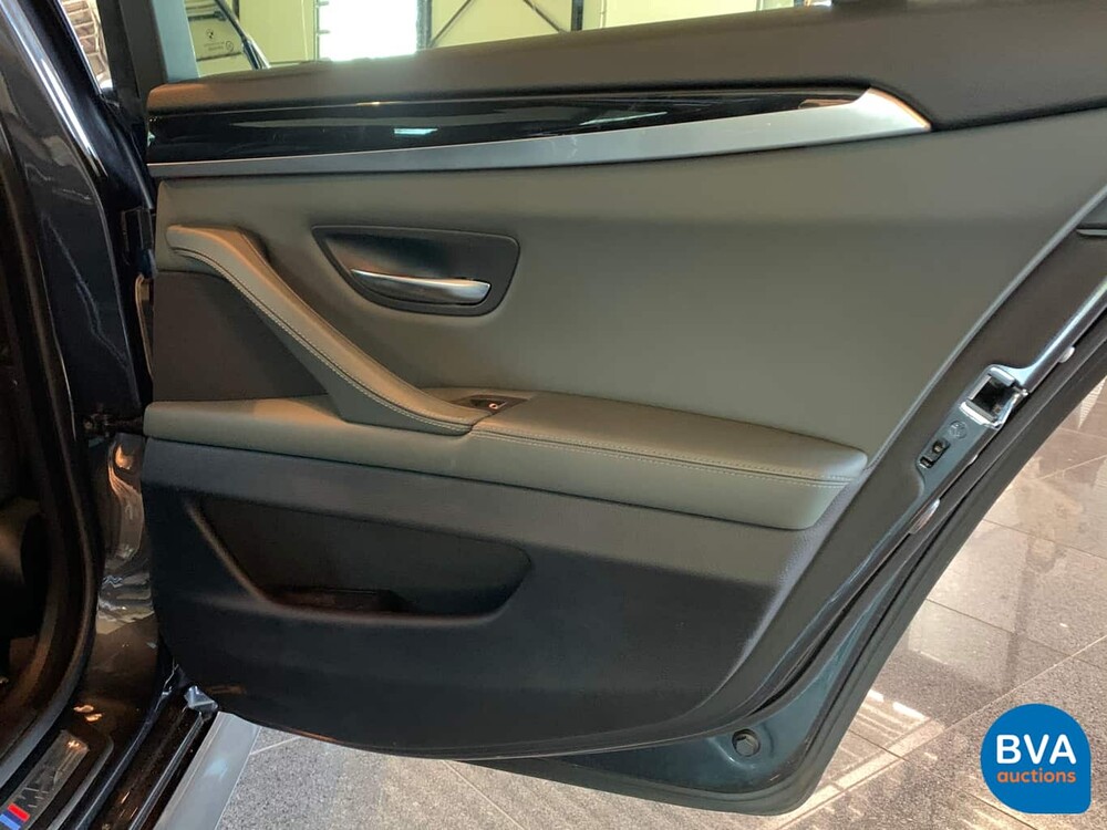 BMW M5 560hp 4.4 V8 M-DCT Sedan 5-Series Shadow Original NL, 09-XTP-6.