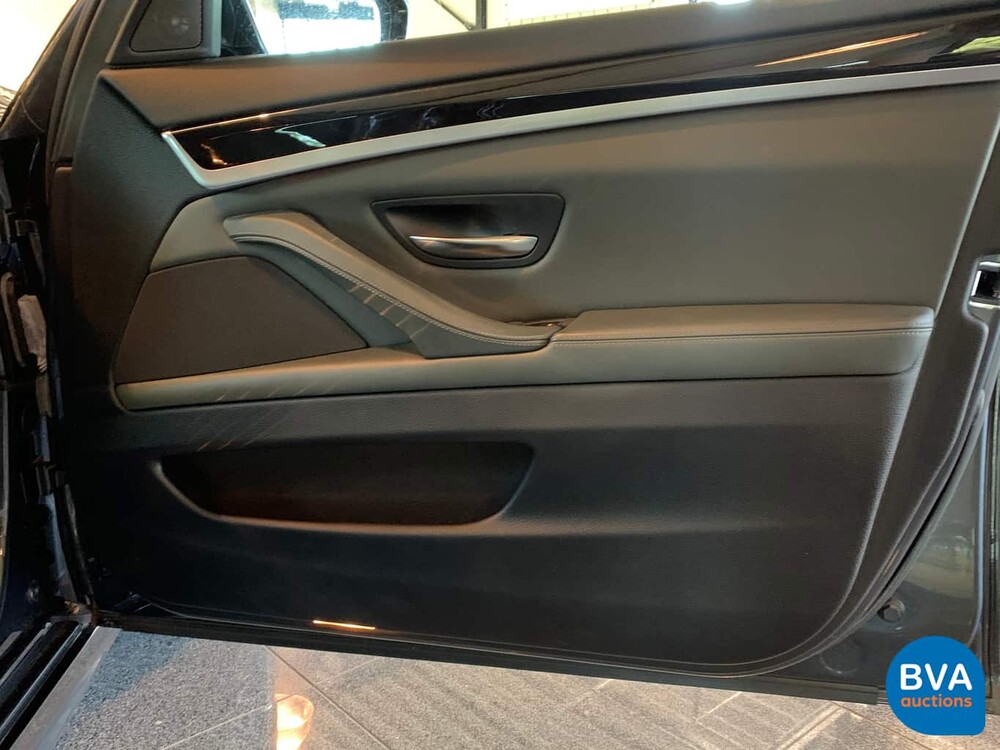 BMW M5 560hp 4.4 V8 M-DCT Sedan 5-Series Shadow Original NL, 09-XTP-6.