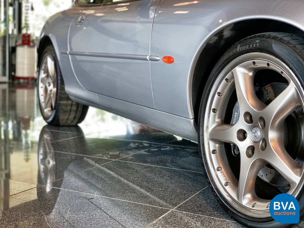 Jaguar XKR Coupé 4.0 V8 363pk -17.000km!- 2001, TR-943-K