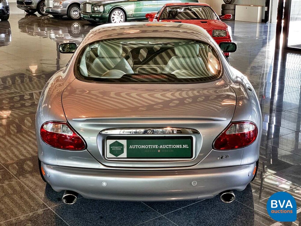 Jaguar XKR Coupé 4.0 V8 363pk -17.000km!- 2001, TR-943-K
