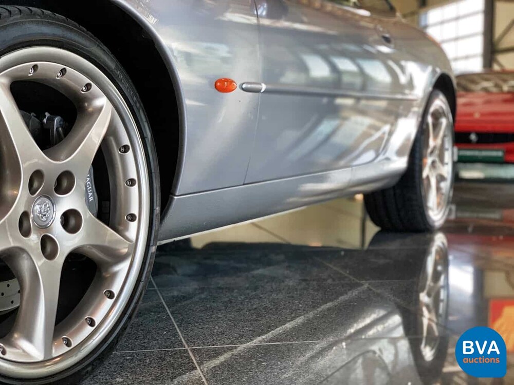 Jaguar XKR Coupé 4.0 V8 363pk -17.000km!- 2001, TR-943-K