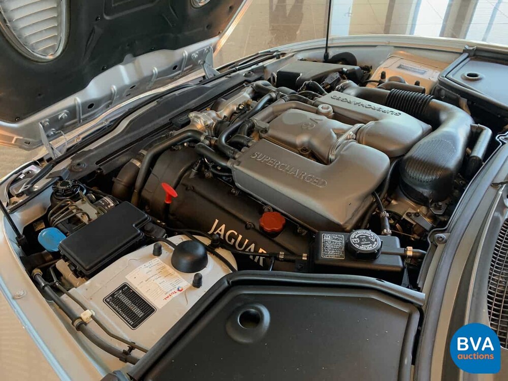 Jaguar XKR Coupé 4.0 V8 363pk -17.000km!- 2001, TR-943-K