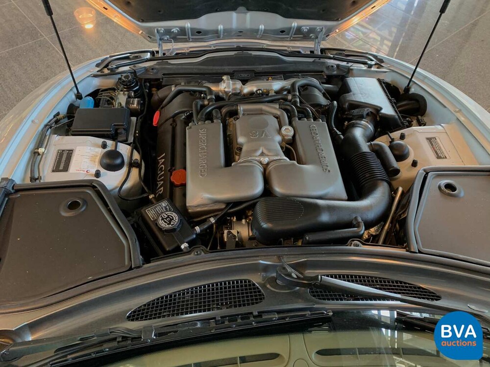 Jaguar XKR Coupé 4.0 V8 363pk -17.000km!- 2001, TR-943-K
