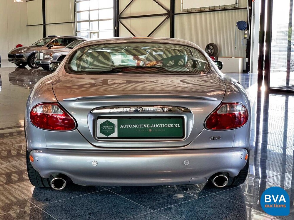 Jaguar XKR Coupé 4.0 V8 363pk -17.000km!- 2001, TR-943-K