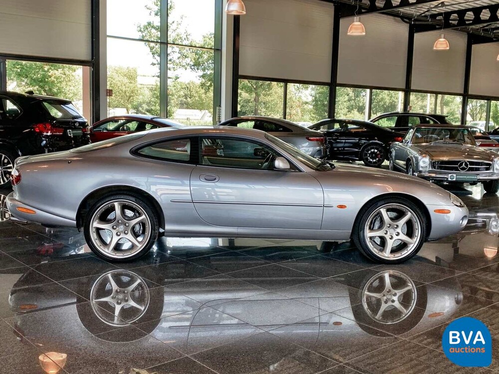 Jaguar XKR Coupé 4.0 V8 363pk -17.000km!- 2001, TR-943-K