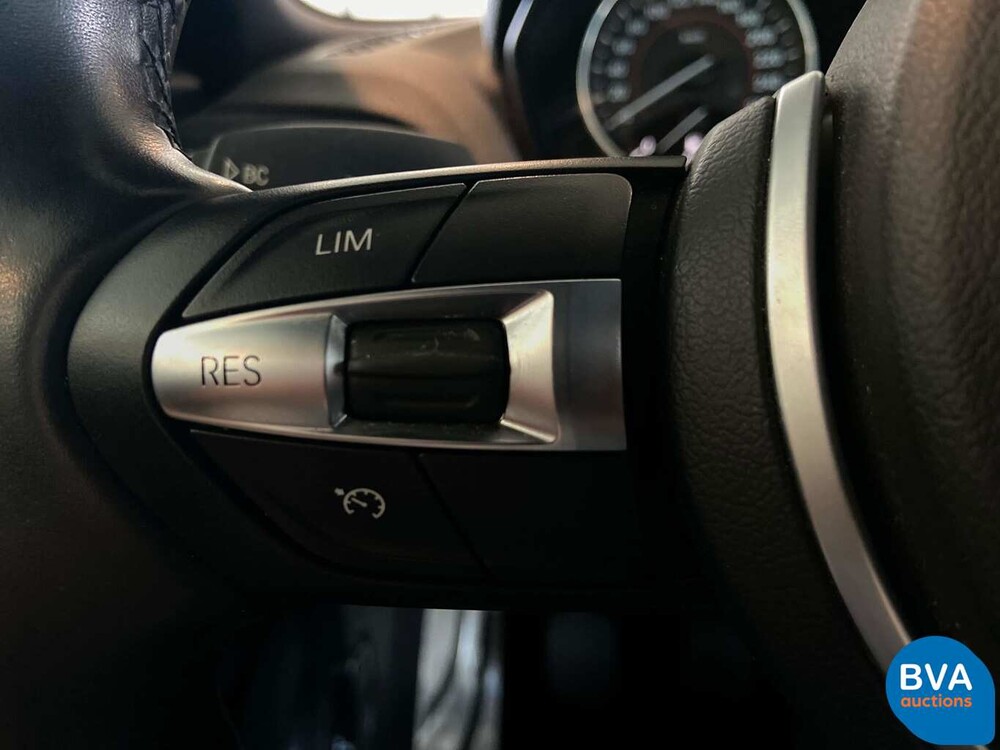 BMW M235i Coupé M-Performance -Handgeschakeld!- 326pk 2014, HG-019-V