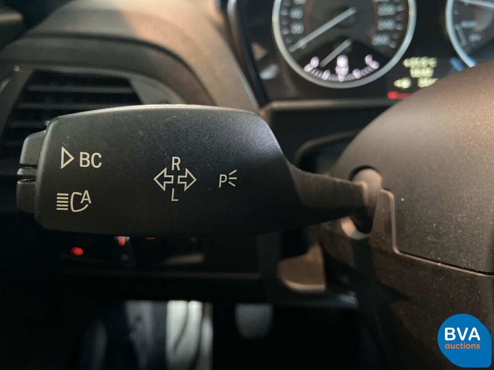 BMW M235i Coupé M-Performance -Handgeschakeld!- 326pk 2014, HG-019-V