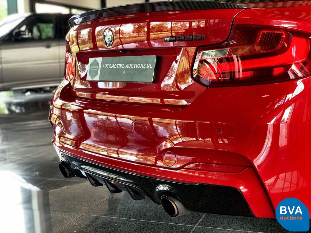 BMW M235i Coupé M-Performance -Handgeschakeld!- 326pk 2014, HG-019-V