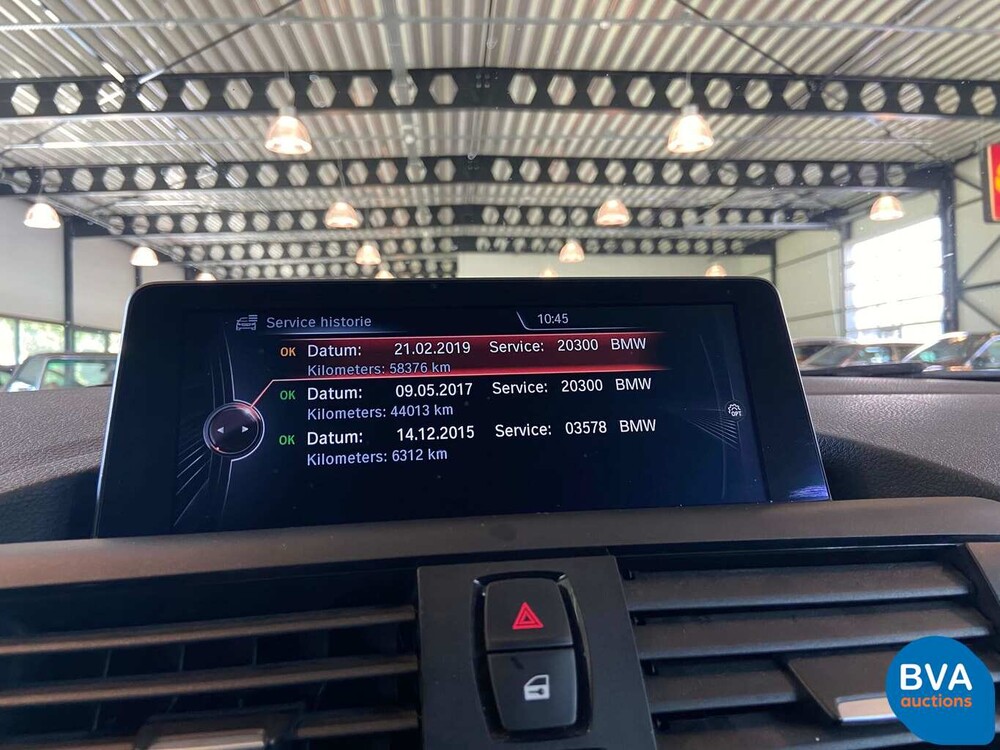 BMW M235i Coupé M-Performance -Handgeschakeld!- 326pk 2014, HG-019-V